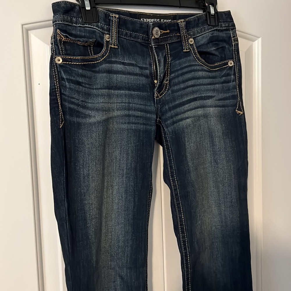 Express Jeans - Picture 2 of 4